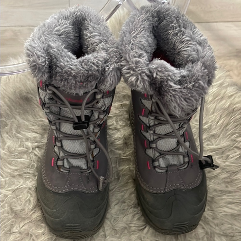 Columbia Youth Bugaboot II Gray Fur-Lined Winter Boots